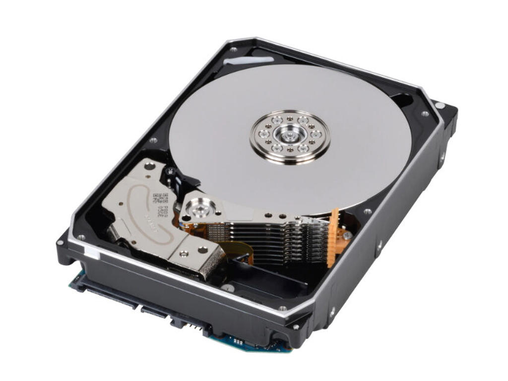 Toshiba MG08 harddisk 16 TB 7200 rpm 512 MB 3.5" Serial ATA III