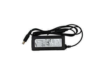 Samsung BN44-00865A strømadapter og vekselret Sort