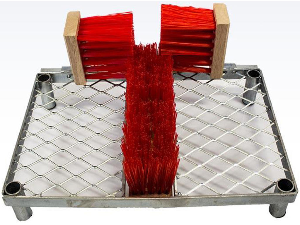 Støvlerenser med 3 koste med galvaniseret rist