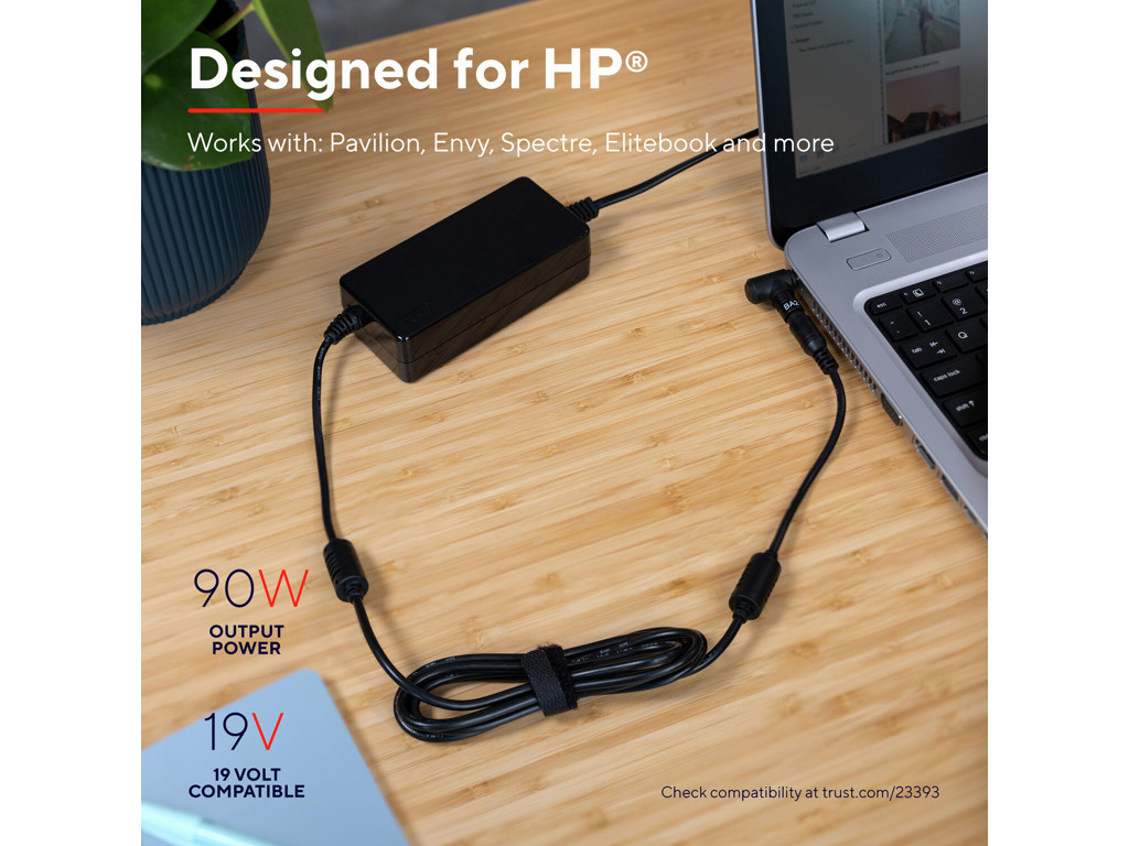 Trust 23393 strømadapter og vekselret Indendørs 90 W Sort