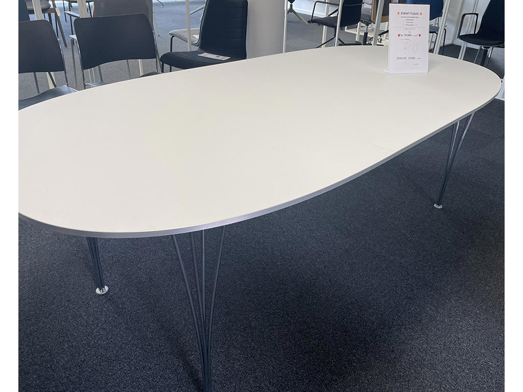 Udstillingsvare kan have spor af brug. Fritz Hansen, Piet Hein udtræksbord model B620