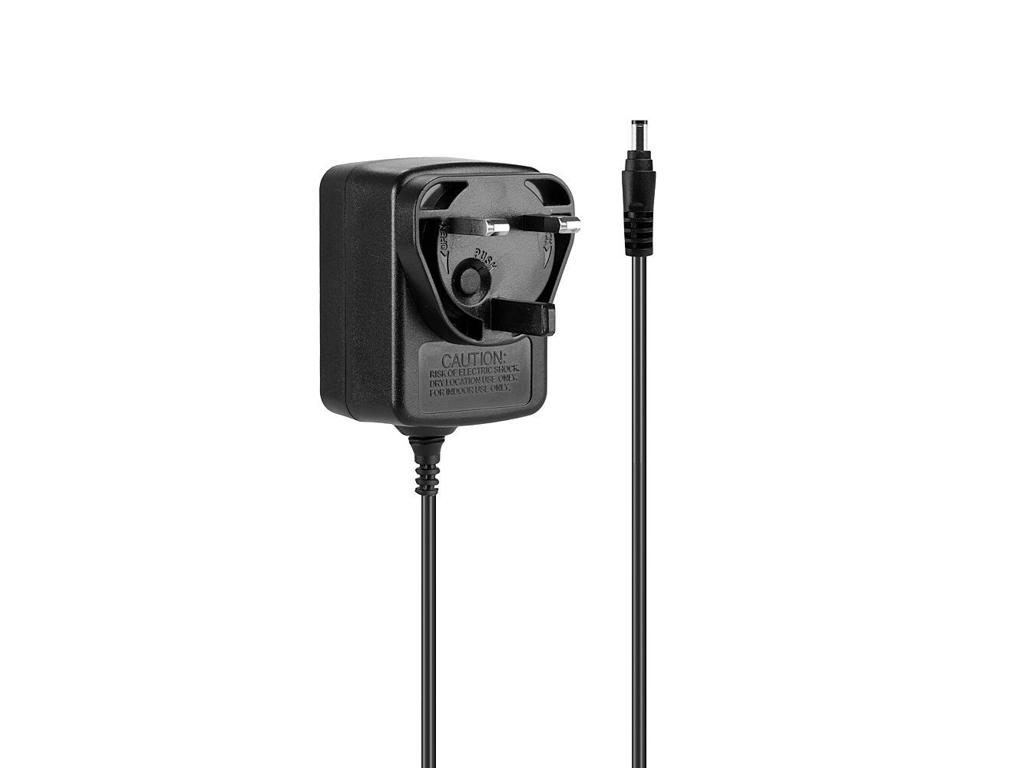 Lindy 73826 strømadapter og vekselret Indendørs 30 W Sort